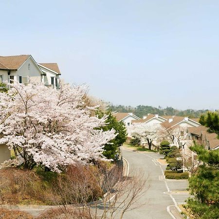 Gyeongju Mauna Ocean Resort Exteriör bild